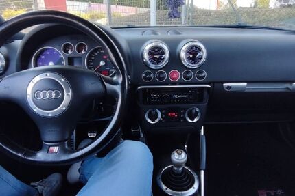 Audi TT 153.000 km 12.499 &euro; Engelsbrand 75331