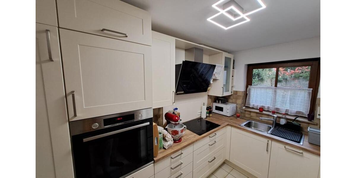 Etagenwohnung Pforzheim Weststadt - 2 Zimmer, 69 m&sup2;, 820&euro; | Angebot:25105269