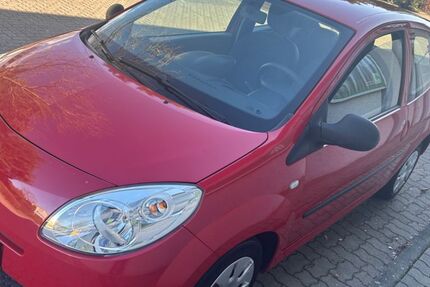 Renault Twingo 34.814 km 4.590 &euro; Karlsruhe 76185