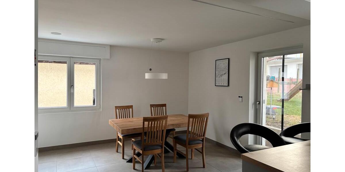 Erdgeschoßwohnung Ubstadt-Weiher Weiher - 2.5 Zimmer, 85 m&sup2;, 950&euro; | Angebot:24652647