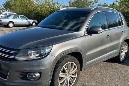 VW Tiguan 191.000 km 12.300 € Ubstadt 76698