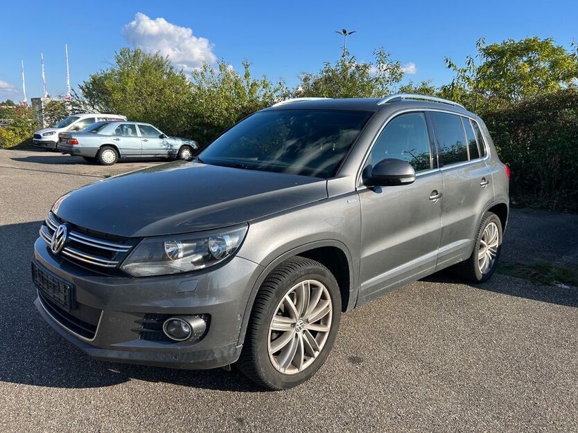 VW Tiguan 191.000 km 12.300 € Ubstadt 76698