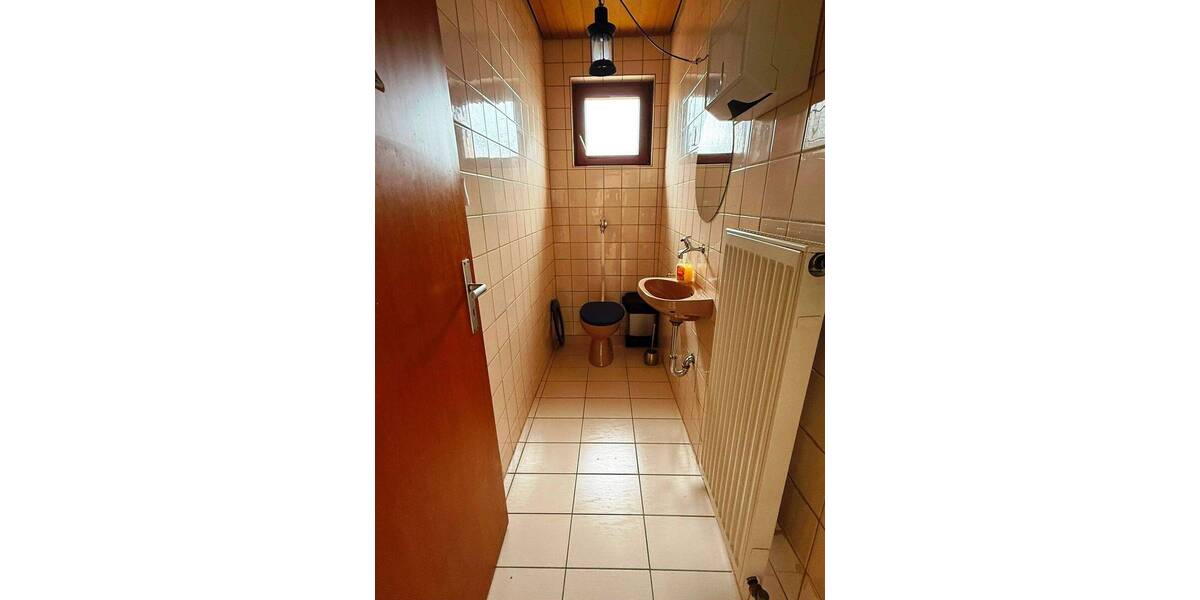 Gewerbeobjekt Pforzheim Südweststadt - 5 Zimmer, 230 m&sup2;, 395.000&euro; | Angebot:19366706