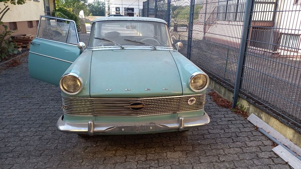 Opel Rekord 144.444 km 7.500 € Durmersheim 76448