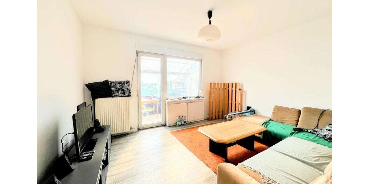 Etagenwohnung Karlsruhe - 4 Zimmer, 15 m&sup2;, 400&euro; | Angebot:25791236