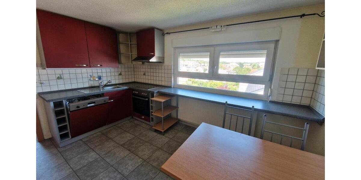 Etagenwohnung Bretten - 3 Zimmer, 95 m&sup2;, 1.100&euro; | Angebot:26411652