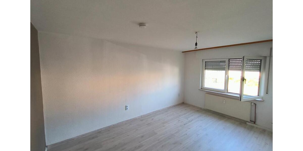 Erdgeschoßwohnung Stutensee - 3 Zimmer, 78 m&sup2;, 1.300&euro; | Angebot:26411689