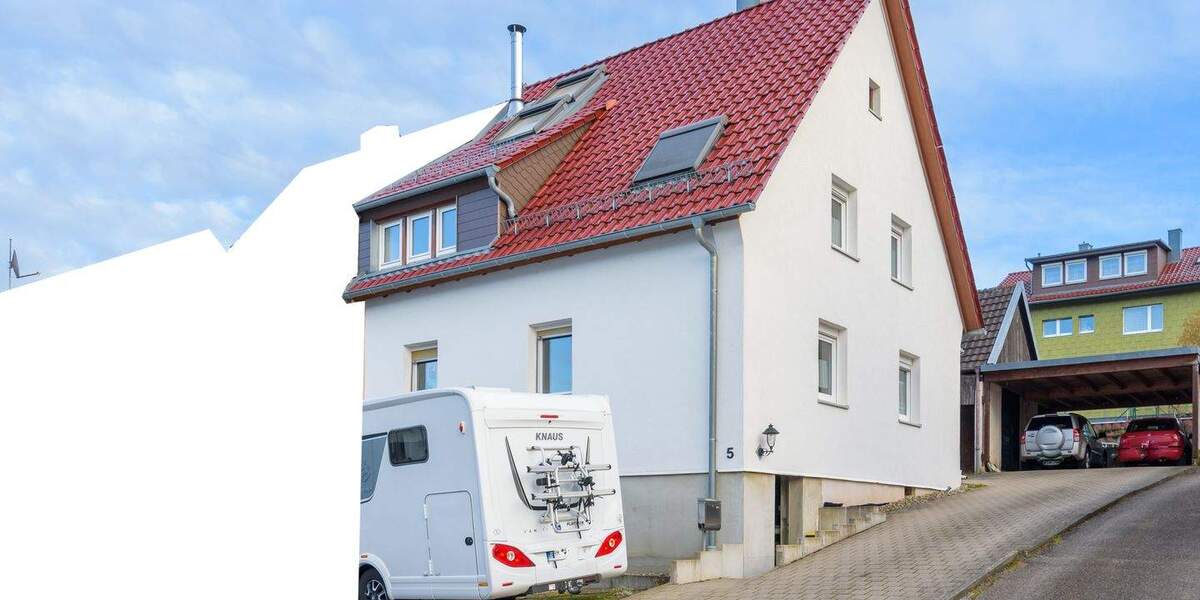 Doppelhaushälfte Pforzheim Huchenfeld - 6 Zimmer, 124 m&sup2;, 350.000&euro; | Angebot:25669211