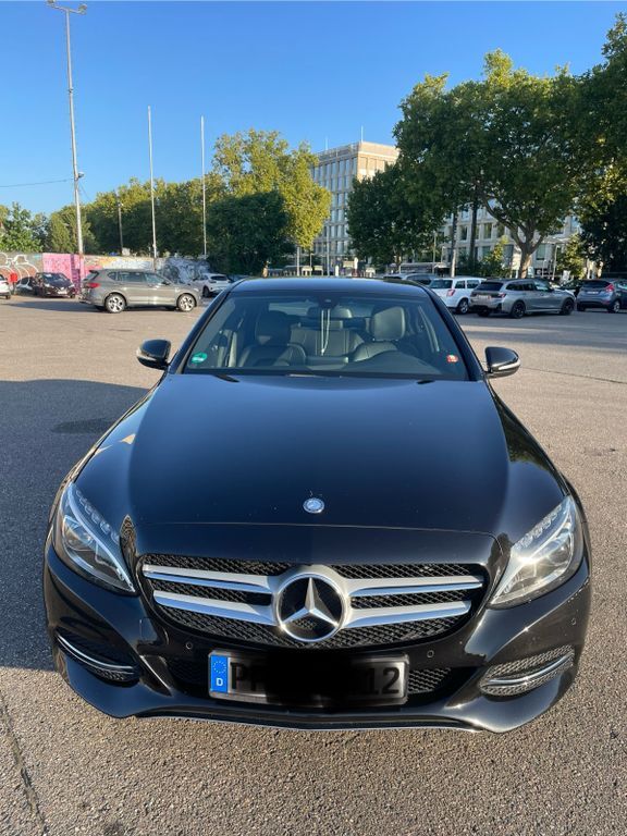 Mercedes-Benz 220 201.400 km 12.000 € Remchingen 75197