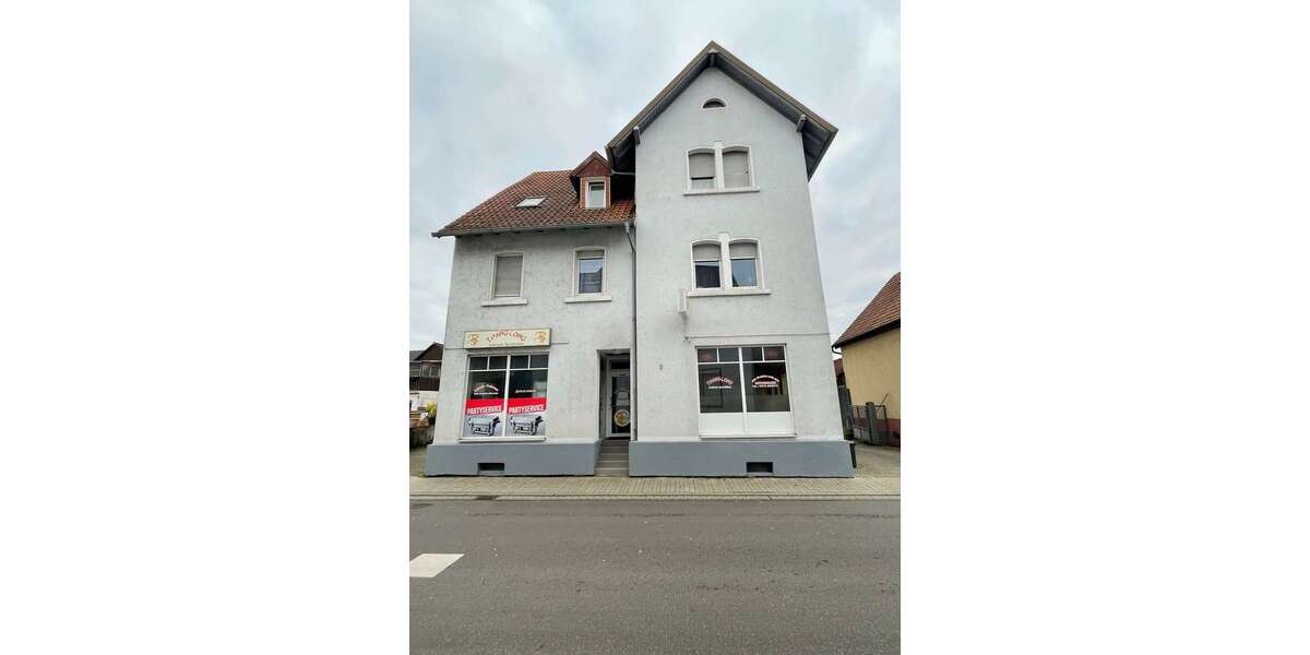 Attraktives 2-Familienhaus mit Gewerbeeinheit und Baupotenzial – Kapitalanlage mit 6,2% Rendite! - Mehrfamilienhaus, Wohnhaus Wörth am Rhein | Angebot:26548280