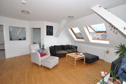 Wohnung Karlsruhe Oststadt - 3 Zimmer, 65 m&sup2;, 800&euro; | Angebot:27456241