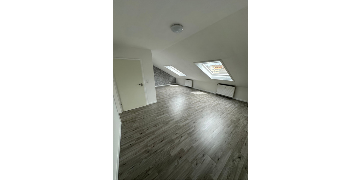 Dachgeschoßwohnung Rastatt - 2 Zimmer, 53 m&sup2;, 180.000&euro; | Angebot:25236637