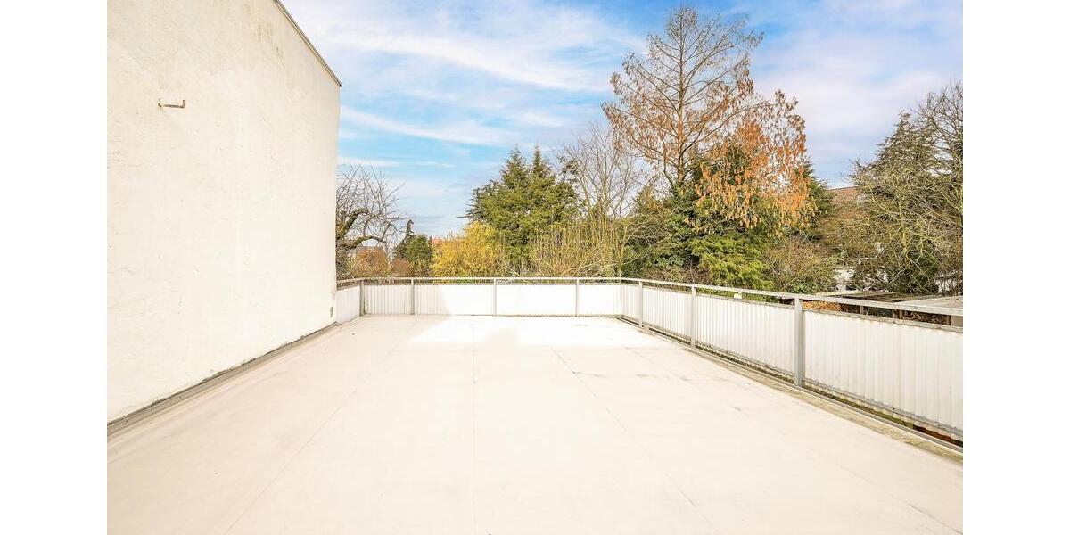 Einfamilienhaus Karlsruhe Rüppurr - 8 Zimmer, 184 m&sup2;, 650.000&euro; | Angebot:27132353
