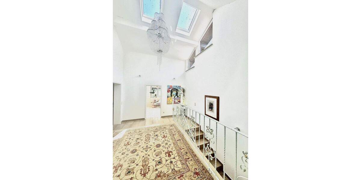 Bestlage Geigersberg: Lichtdurchflutetes Haus mit großzügigem Garten in ruhiger Top-Lage. 6 zimmer