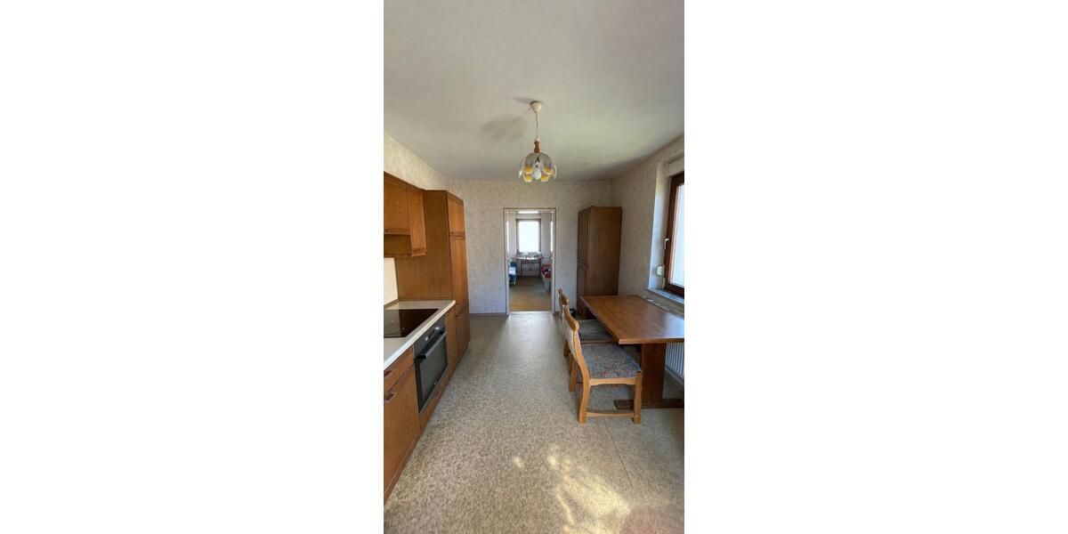 Doppelhaushälfte Pforzheim Eutingen - 7 Zimmer, 152 m&sup2;, 450.000&euro; | Angebot:26703475