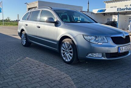 Skoda Superb 171.000 km 8.700 &euro; Kronau 76709