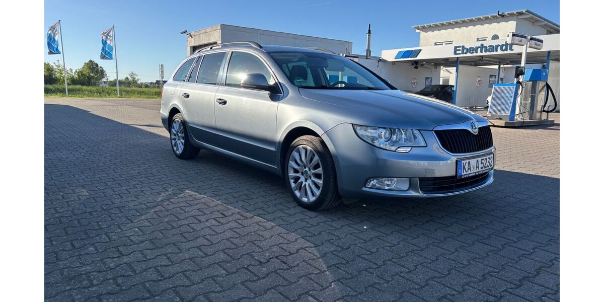 Skoda Superb 171.000 km 8.700 &euro; Kronau 76709