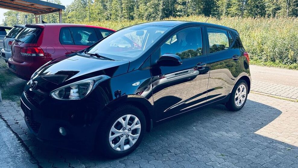 i10