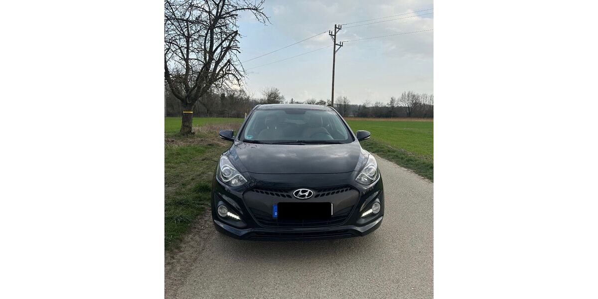 Hyundai i30 213.179 km 3.990 &euro; Neupotz 76777