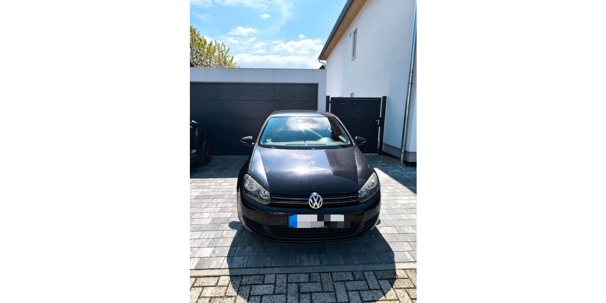 VW Golf 107.513 km 3.800 &euro; Au am Rhein 76474