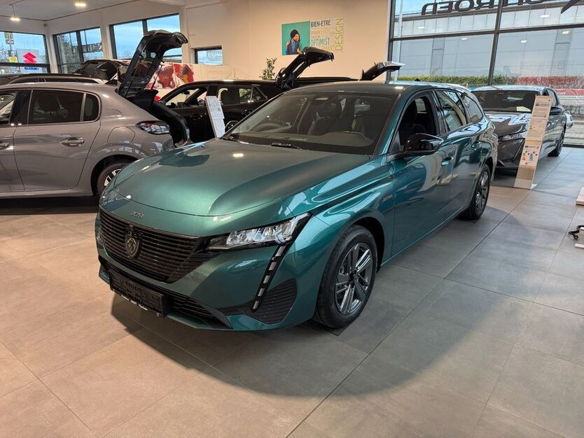 Peugeot 308 2.500 km 28.900 € Pforzheim 75177