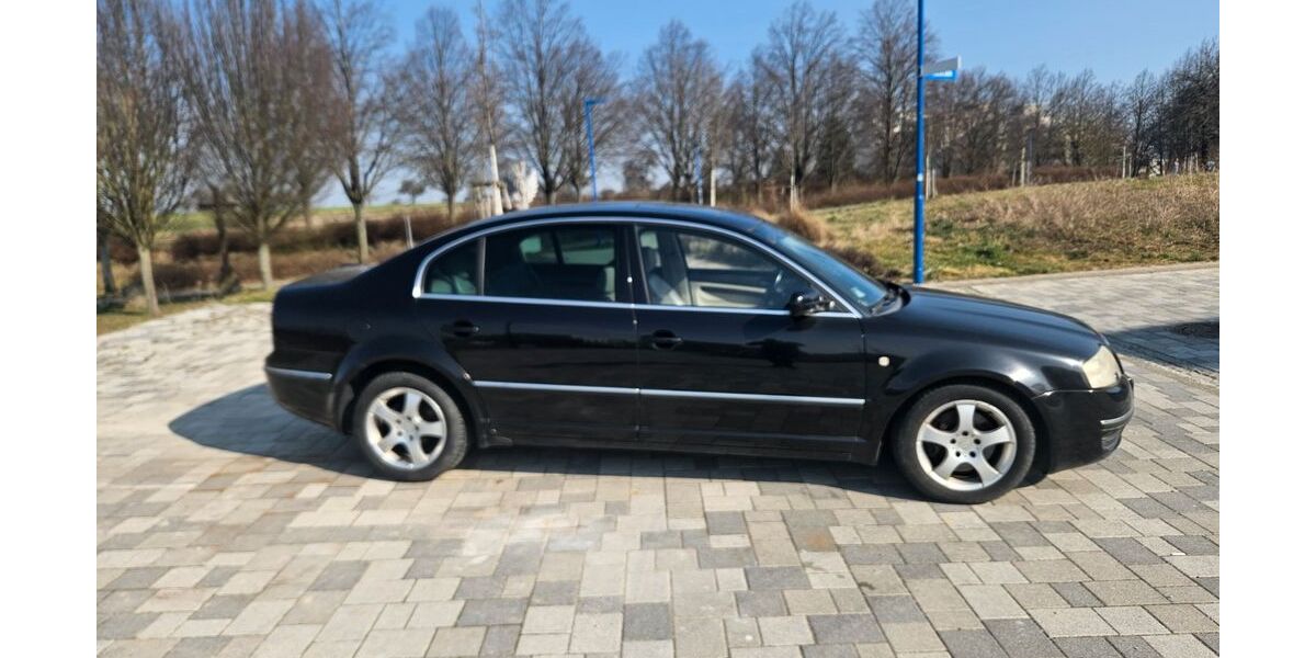 Skoda Superb 283.000 km 1.650 &euro; Waldbronn 76337