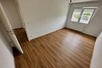 Einfamilienhaus Ispringen - 4 Zimmer, 110 m&sup2;, 1.500&euro; | Angebot:26391914