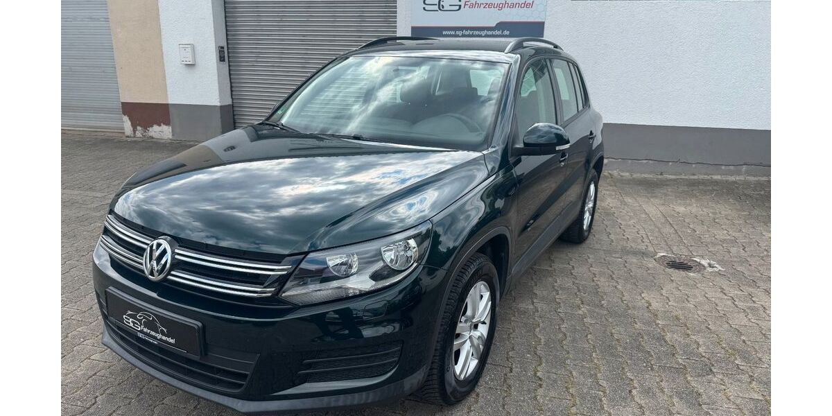 VW Tiguan 205.900 km 6.290 &euro; Karlsdorf 76689