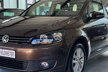 VW Touran 83.000 km 11.900 &euro; Keltern (Pforzheim) 75210