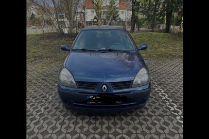 Renault Clio 175.000 km 1.390 &euro; Karlsruhe 76228