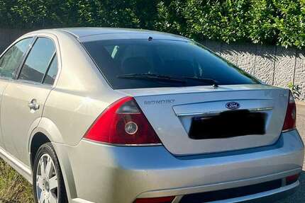 Ford Mondeo 180.000 km 2.199 € Engelsbrand 75331