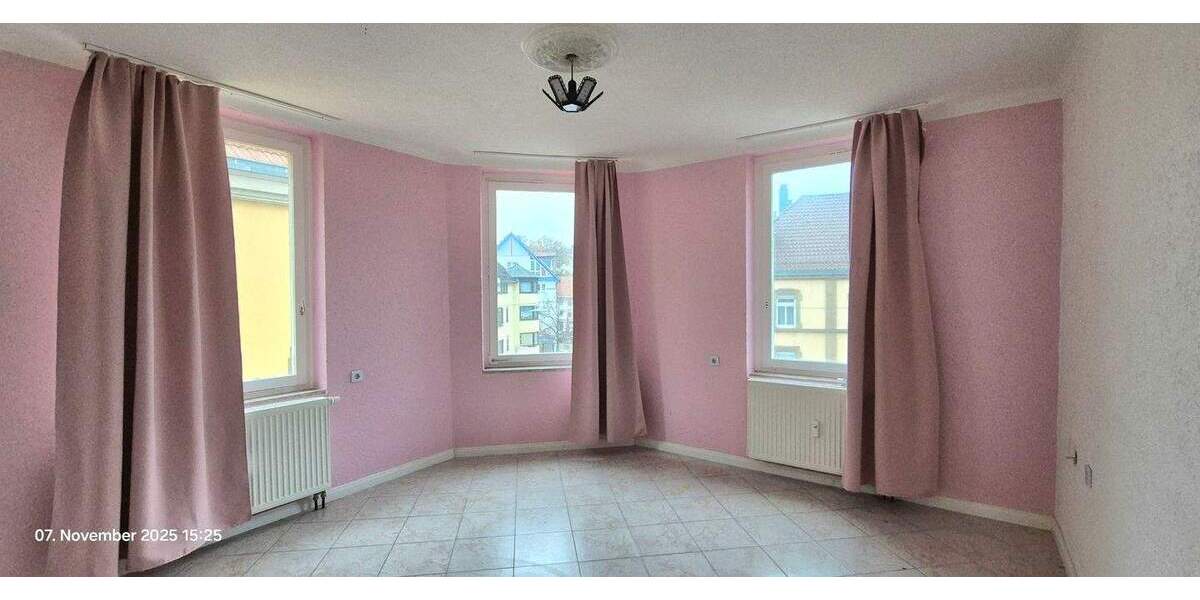 Etagenwohnung Pforzheim Dillweißenstein - 2 Zimmer, 63 m&sup2;, 119.900&euro; | Angebot:25748634