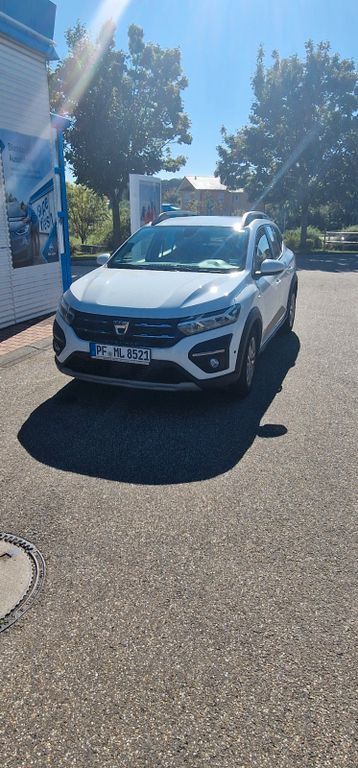Dacia Sandero 37.000 km 13.300 € Eisingen 75239