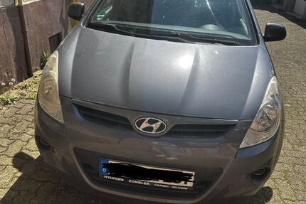 Hyundai i20 136.620 km 3.800 &euro; Karlsruhe 76227