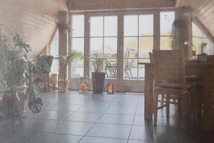 Wohnung Baden-Baden Lichtental - 5 Zimmer, 140 m&sup2;, 1.200&euro; | Angebot:25237155