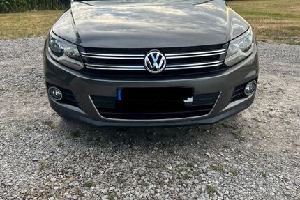 VW Tiguan 169.000 km 9.000 &euro; Bischweier 76476