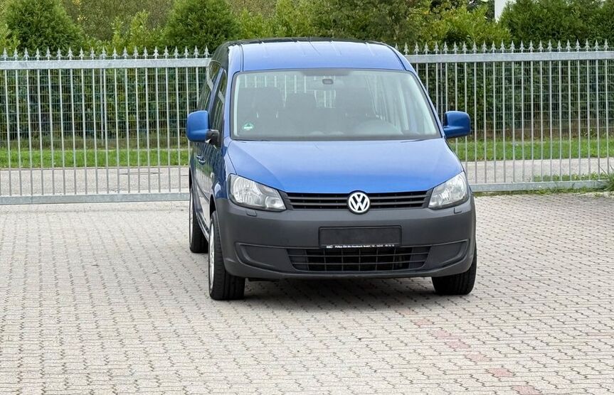 VW Caddy 420.000 km 5.499 € Kandel 76870