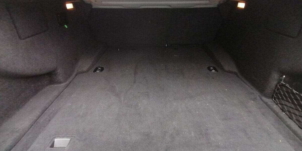 Maserati Ghibli 3.0 D Leder Klimaautomatik Leder BI-XENON 39.000 km 39.899 &euro; Landau 76829