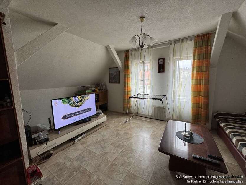 Wohnung zum Kaufen in Pforzheim 259.000 € 140 m²