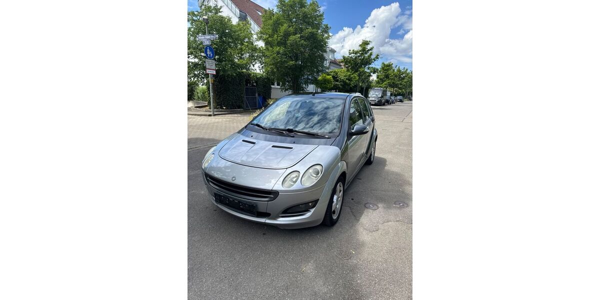 Smart ForFour 235.069 km 1.599 &euro; Karlsruhe 76187