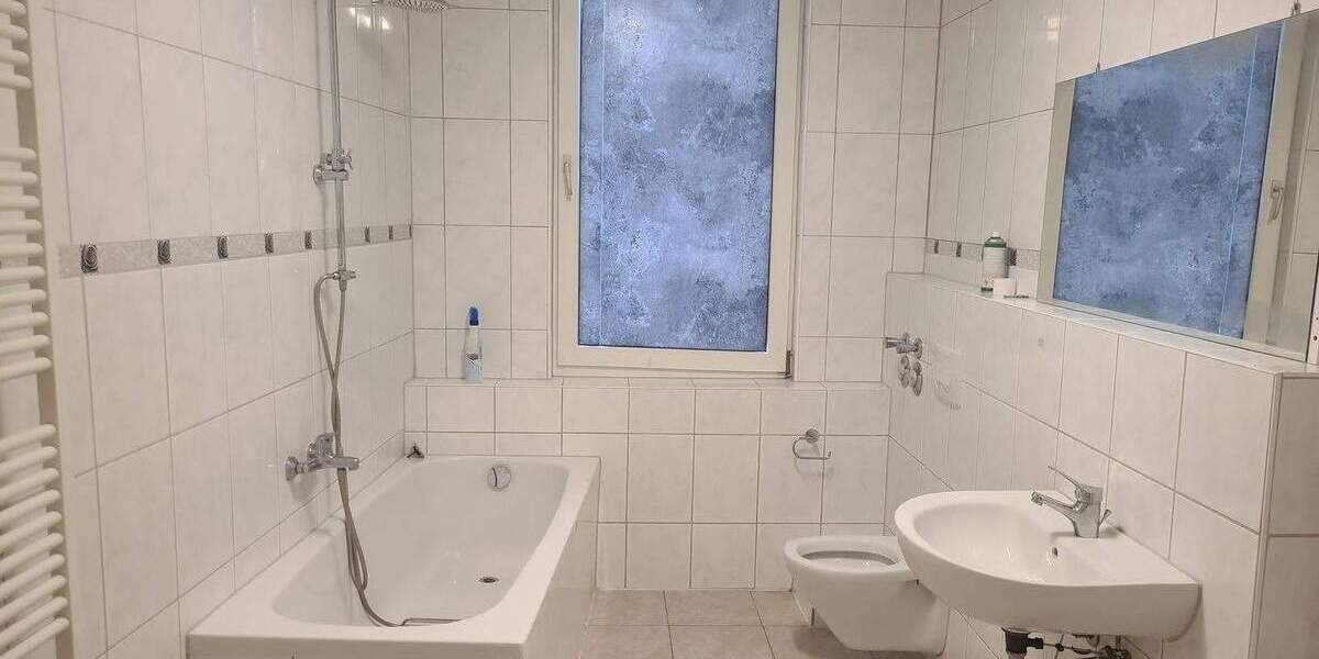 Etagenwohnung Pforzheim Dillweißenstein - 2 Zimmer, 63 m&sup2;, 119.900&euro; | Angebot:25748634