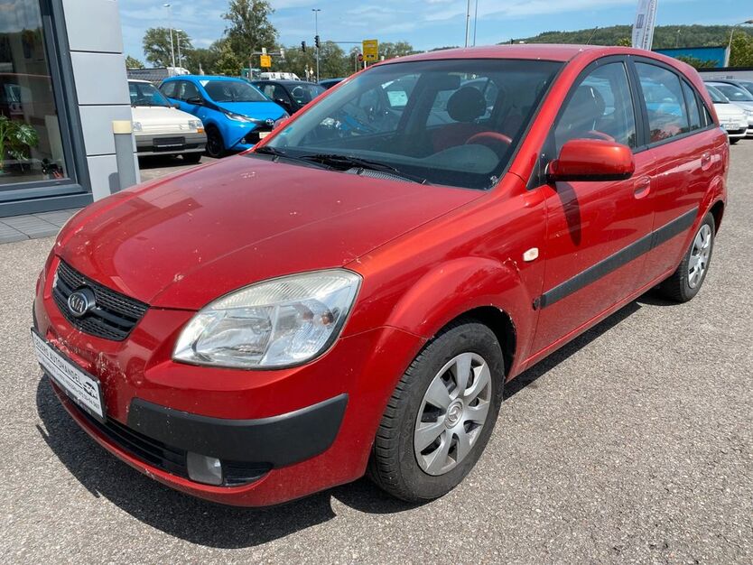 Kia Rio 239.000 km 800 € Niefern bei Pforzheim 75223