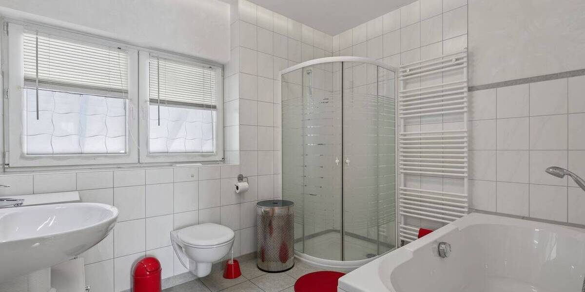 Mehrfamilienhaus, Wohnhaus Linkenheim-Hochstetten Linkenheim - 5 Zimmer, 132 m&sup2;, 545.000&euro; | Angebot:25938108