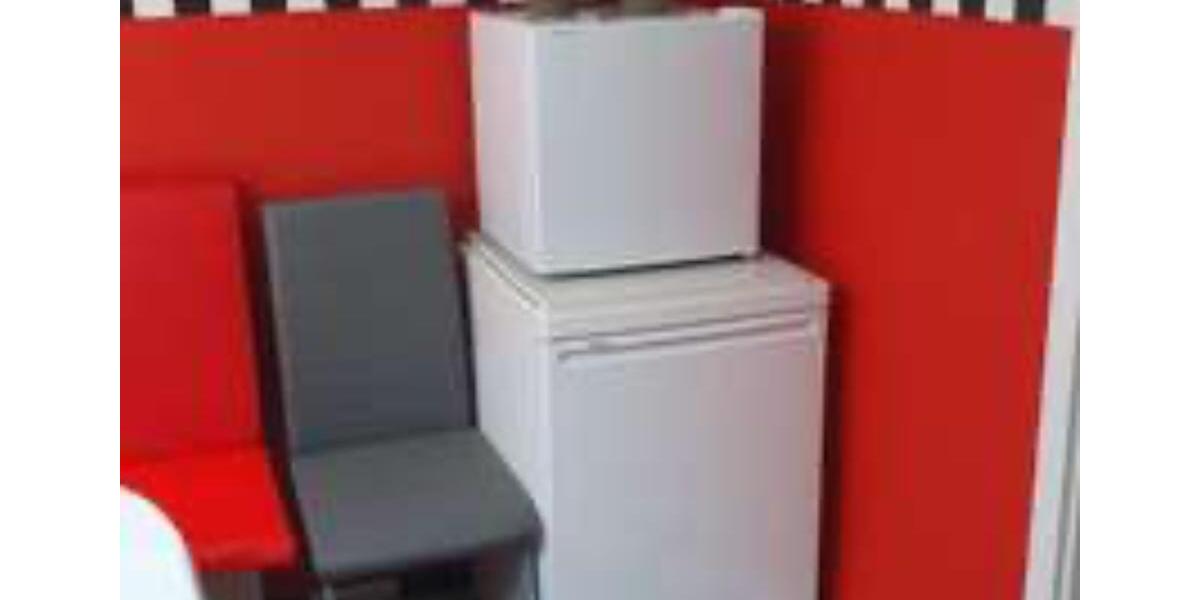 Helle 3-Zimmer DG-Wohnung 3 zimmer