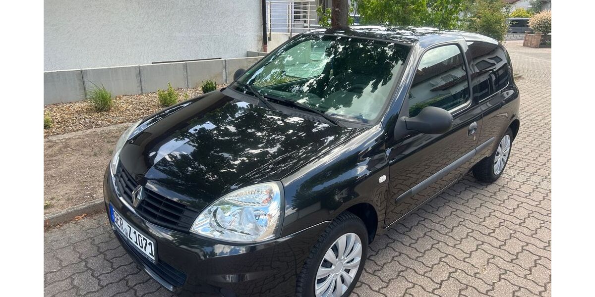 Renault Clio 172.000 km 1.590 &euro; Germersheim 76726