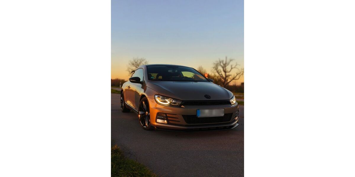 VW Scirocco 94.000 km 15.000 &euro; Rastatt 76437