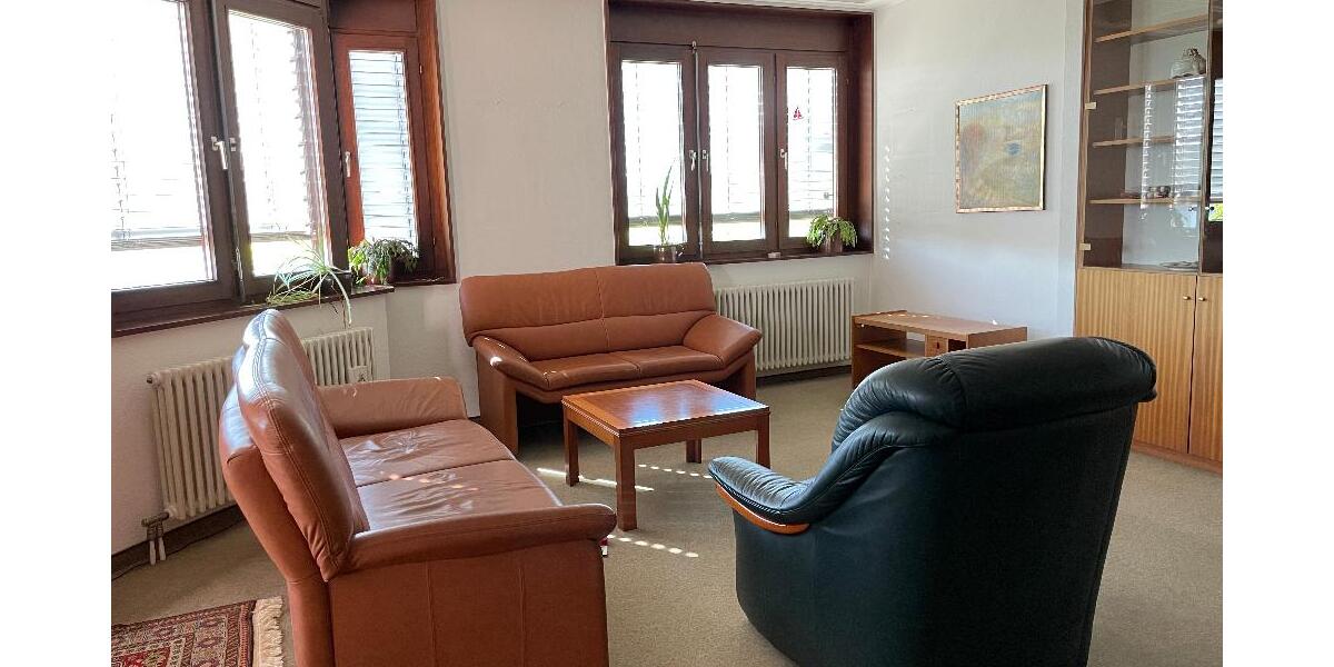 ### RESERVIERT !!!! Geschmackvolles großzügiges Wohnen am Kronenplatz ### 4.5 zimmer