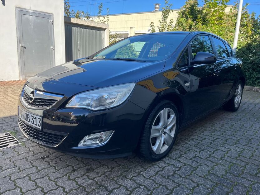Opel Astra 147.000 km 3.500 € pforzheim 75173