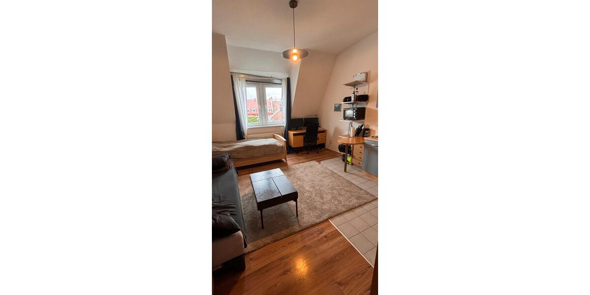 Dachgeschoßwohnung Karlsruhe Südstadt - 1 Zimmer, 20 m&sup2;, 584&euro; | Angebot:26414274