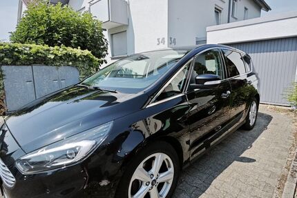 Ford S-Max 210.000 km 9.700 &euro; Ettlingen 76275